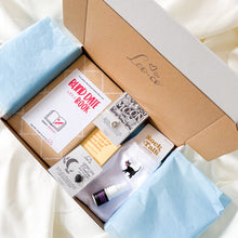 Load image into Gallery viewer, Blind Date with a Book GIFT BOX (a book + 4 mystery goodies)