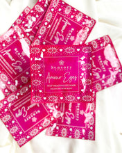 Load image into Gallery viewer, Self-Heating Eye Mask: Amour Eyes