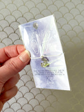 Load image into Gallery viewer, The World Is Your Oyster Wish Bracelet
