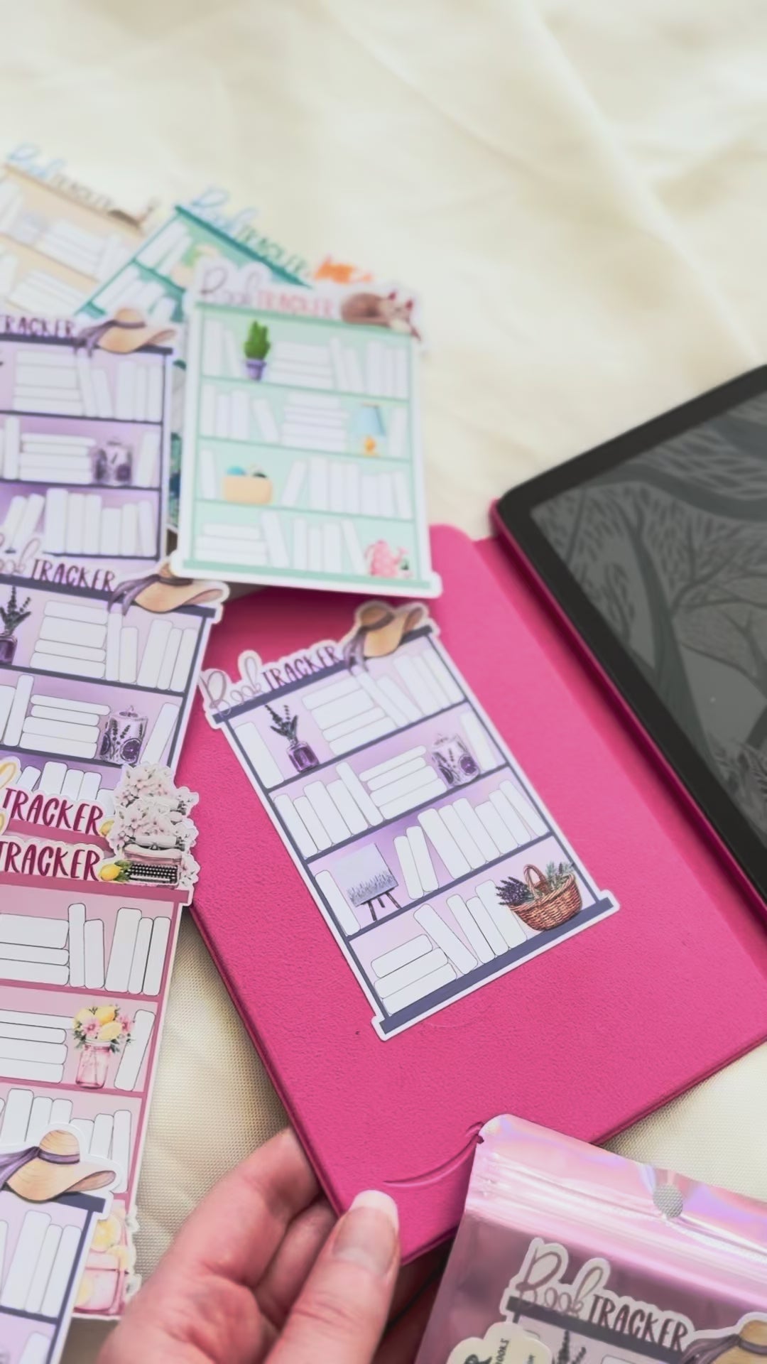 Book Tracker Sticker | Reading tracker for Kindles, planners and journals