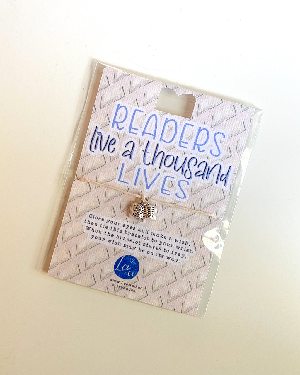 ‘Readers Live A Thousand Lives’ Wish Bracelet