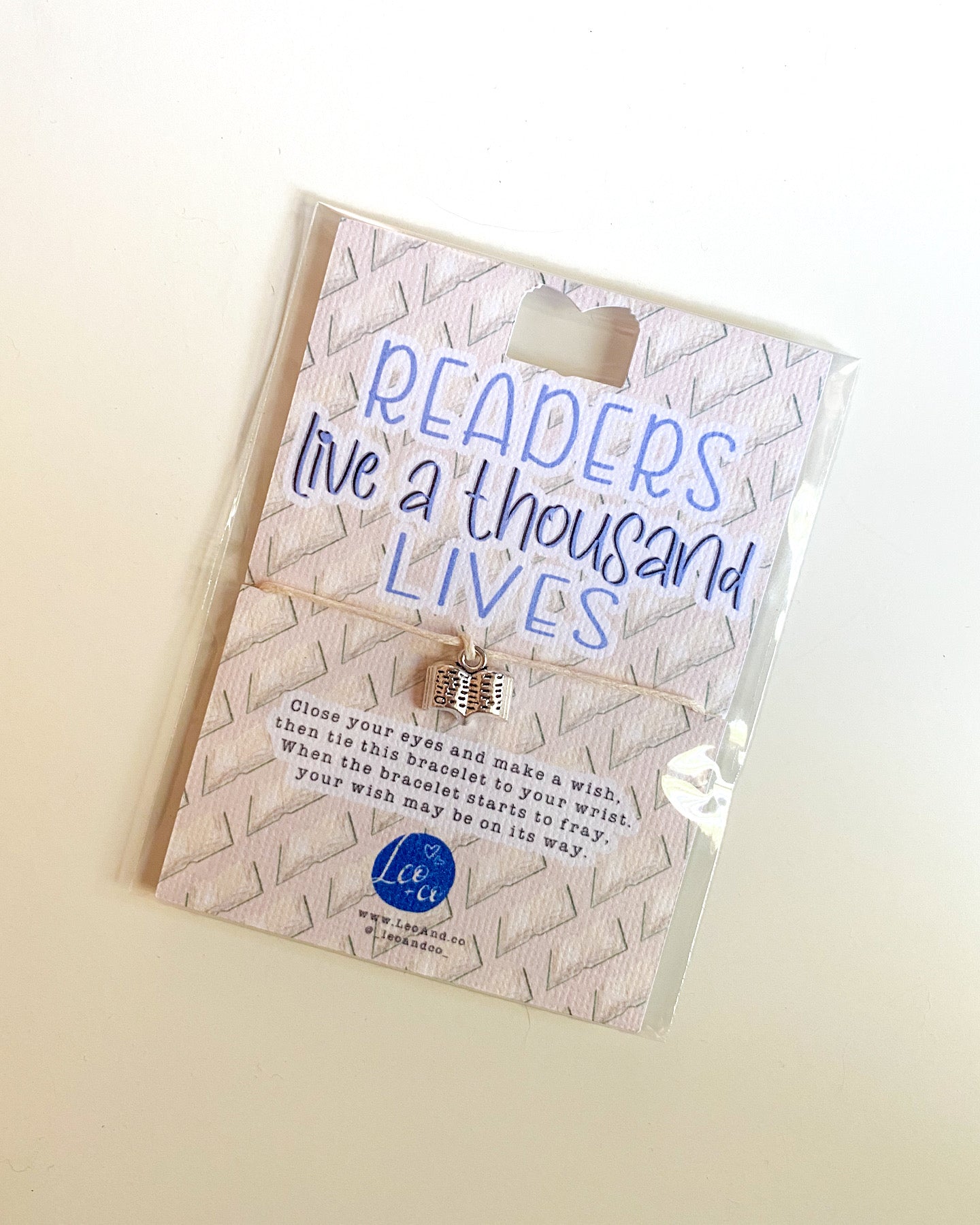 ‘Readers Live A Thousand Lives’ Wish Bracelet